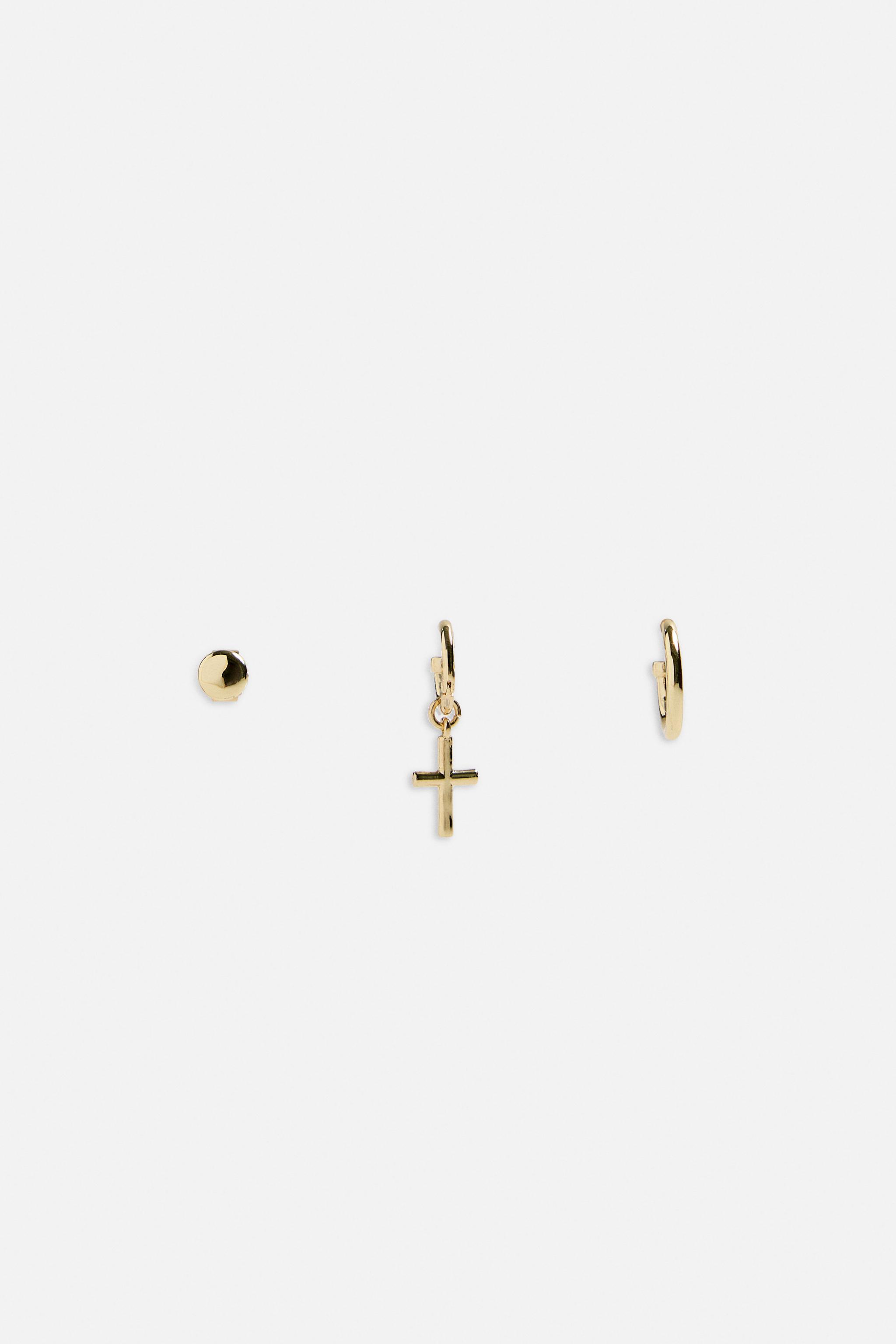 LOT DE 3 BOUCLES D'OREILLES © OTIS KWAME KYE QUAICOE